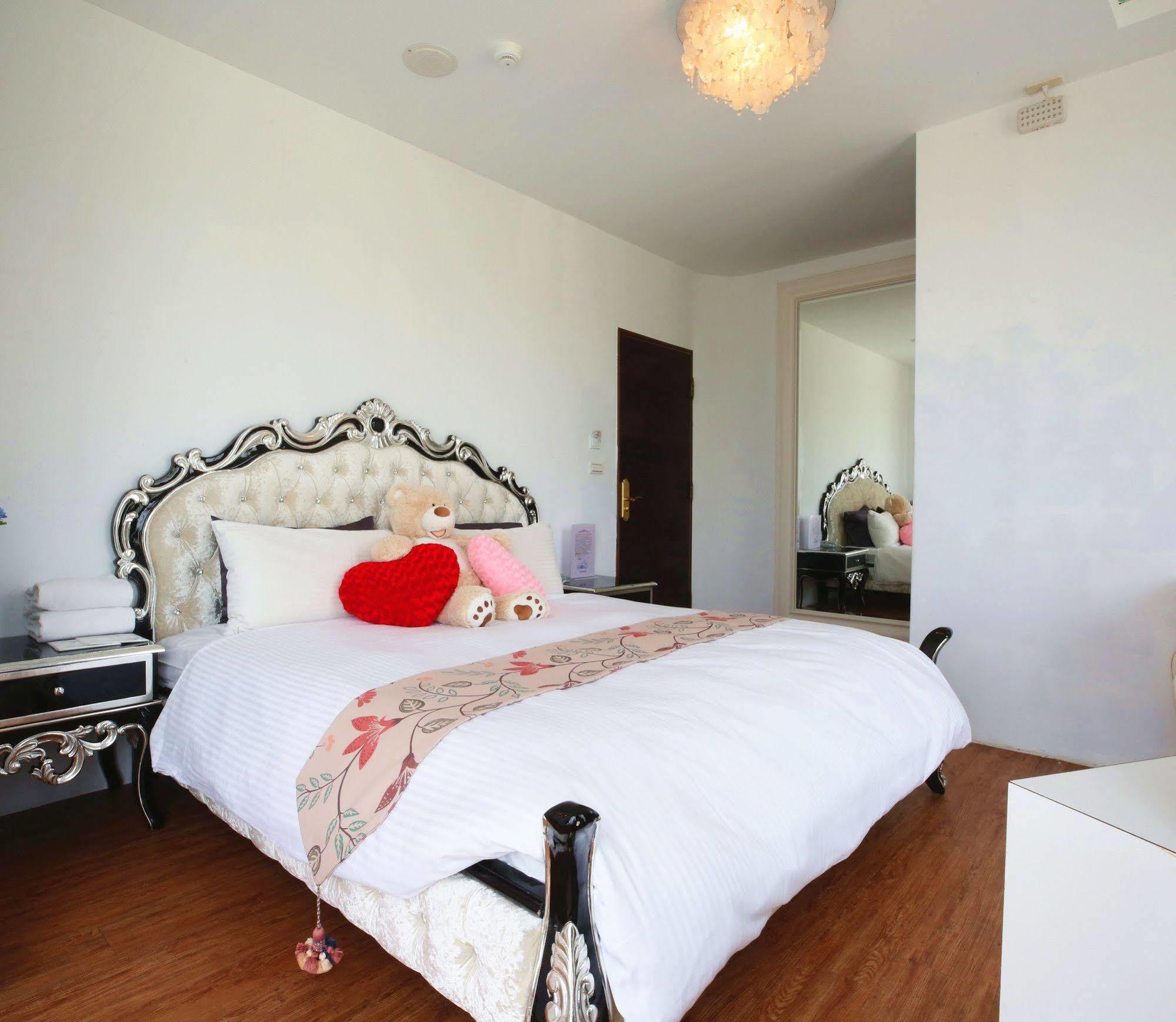 Bed and Breakfast Dufa Luxury Manor Hengchun Old Town Zewnętrze zdjęcie